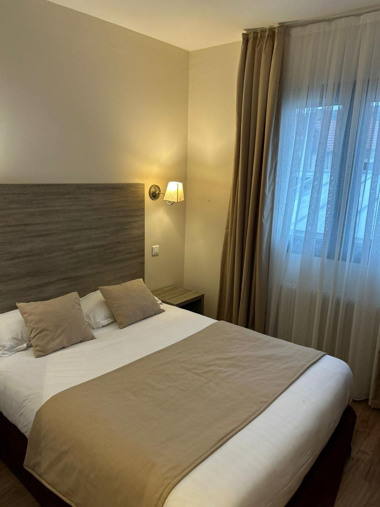 Thoiry Etoile Lodge المظهر الخارجي الصورة