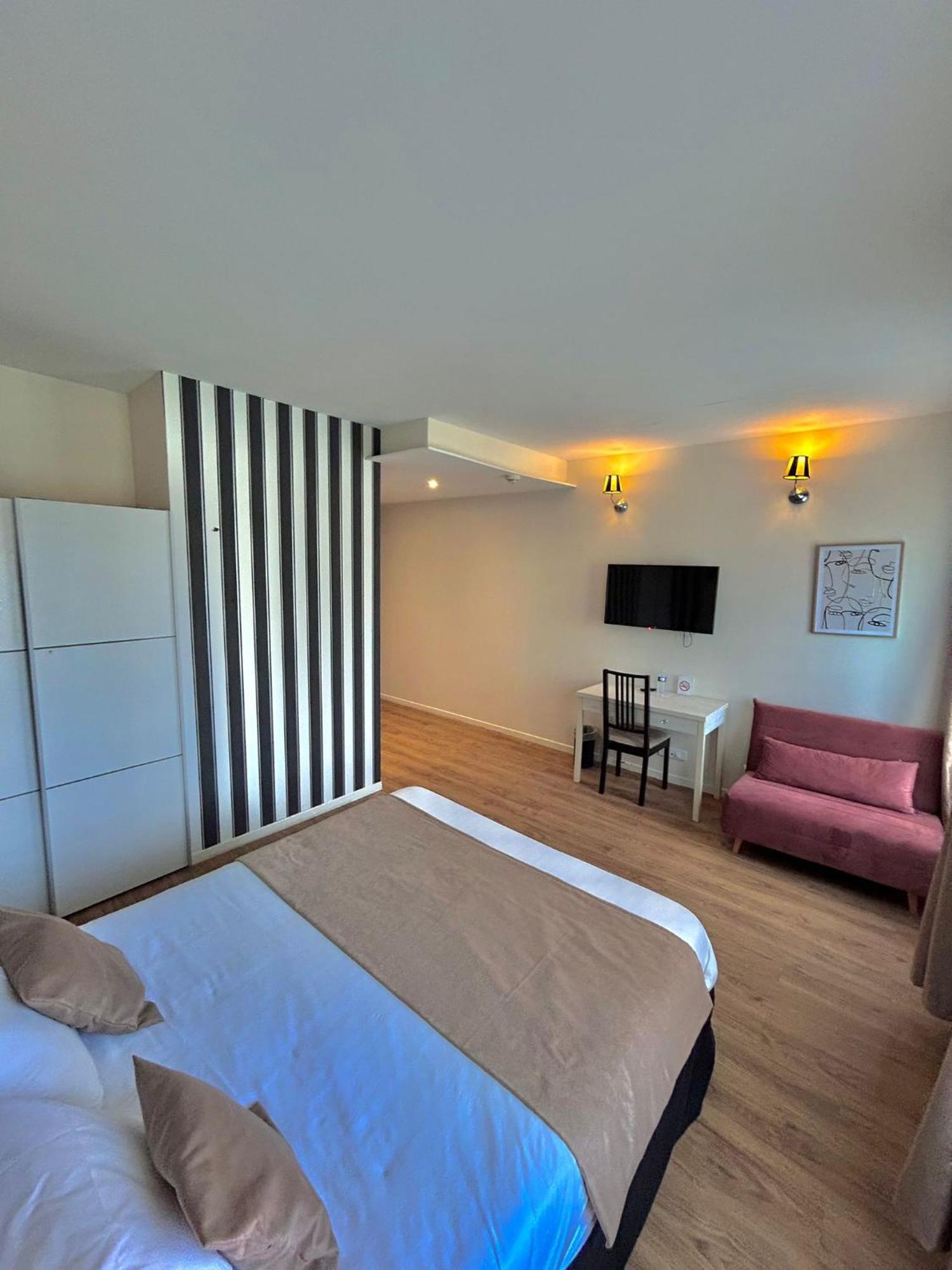 Thoiry Etoile Lodge المظهر الخارجي الصورة